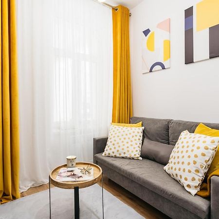 Apartament Orzeszkowa - Loftaffair คราคูฟ ภายนอก รูปภาพ