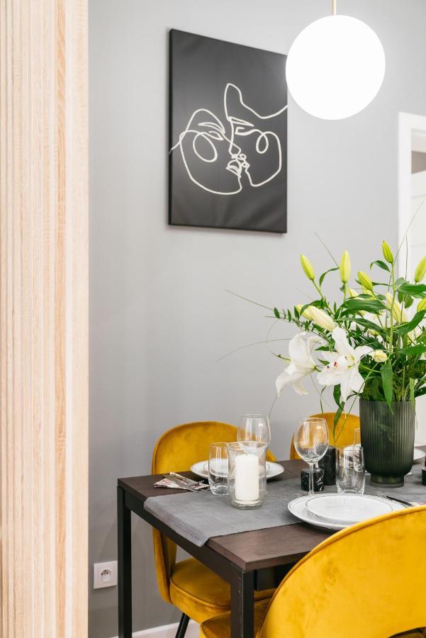 Apartament Orzeszkowa - Loftaffair คราคูฟ ภายนอก รูปภาพ